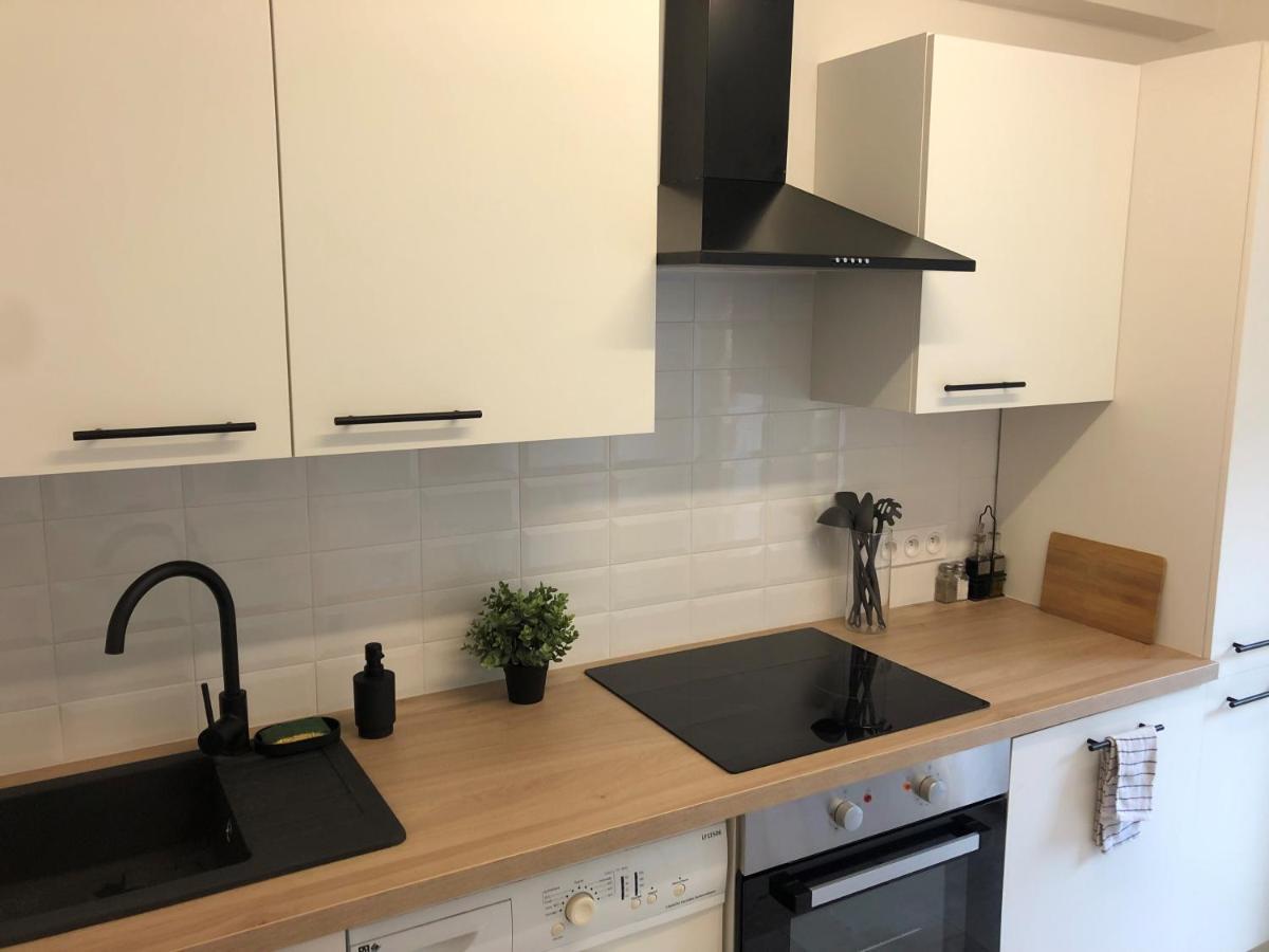 Comfortable Apartment With Parking - Antibes Riviera المظهر الخارجي الصورة
