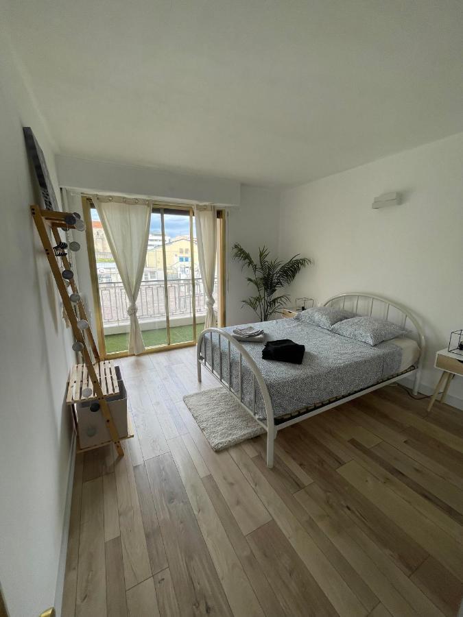 Comfortable Apartment With Parking - Antibes Riviera المظهر الخارجي الصورة