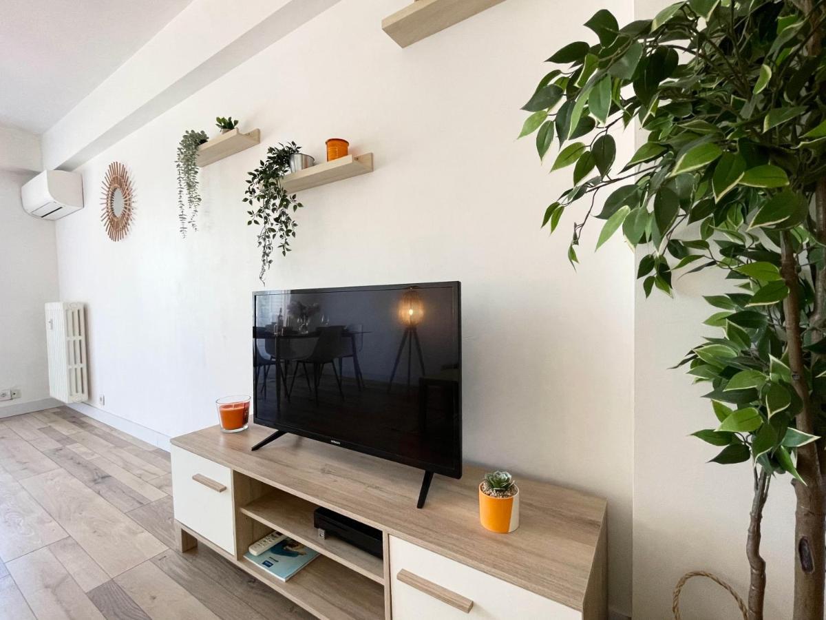 Comfortable Apartment With Parking - Antibes Riviera المظهر الخارجي الصورة